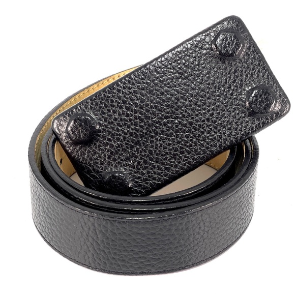 W by WORTH | Pebble Leather Belt | Leather Covered Bolts on Plaque - Picture 1 of 8